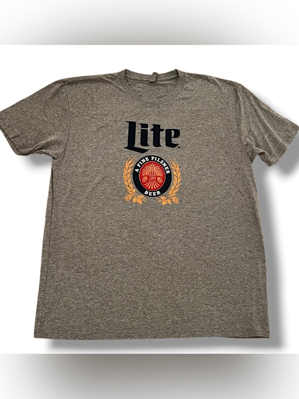 MILLER LITE (2018) Official Unisex Classic USA Beer Logo T-Shirt Sz XL F-1